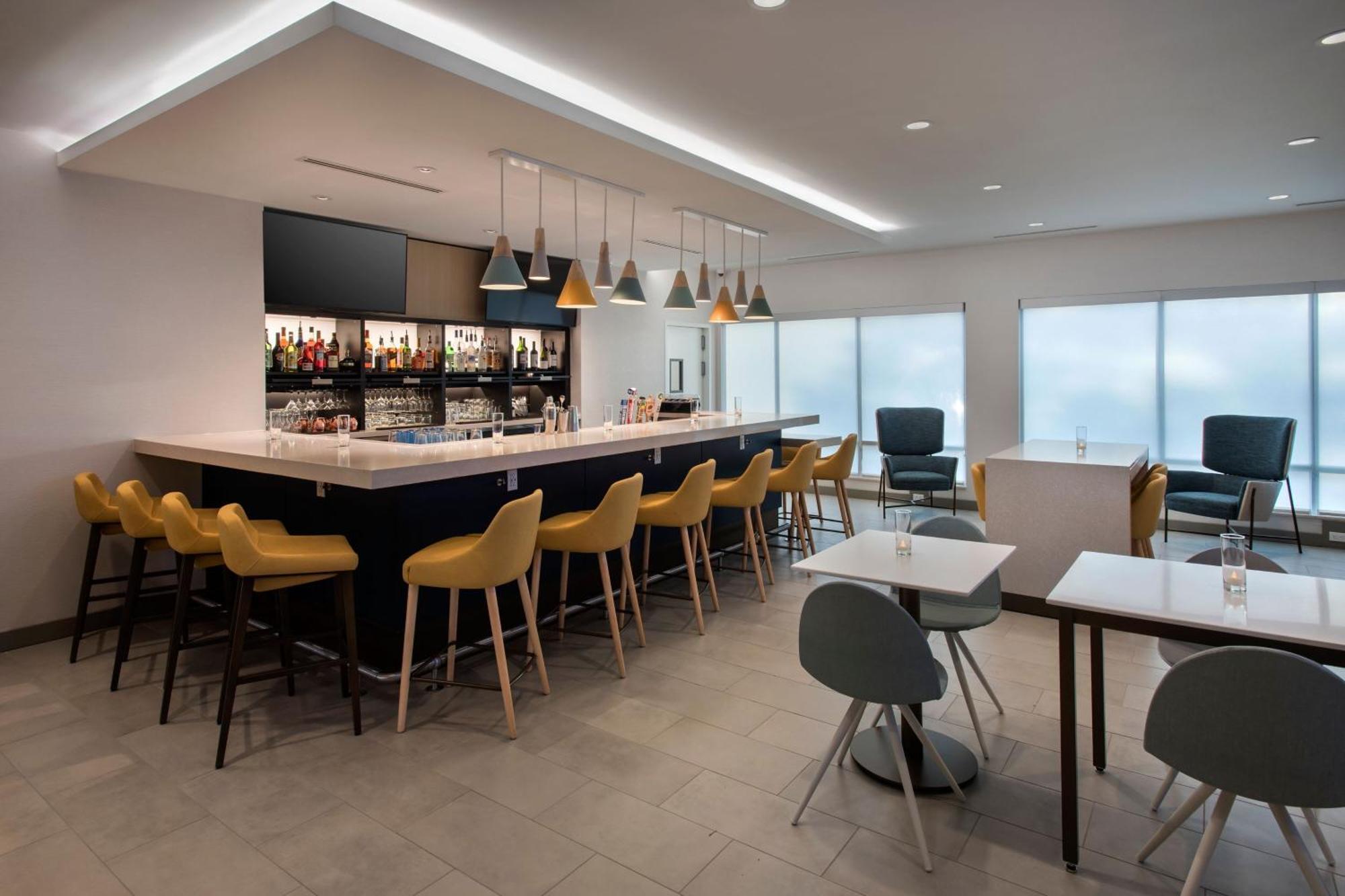 Towneplace Suites Portland Airport Me เซาท์พอร์ตแลนด์ ภายนอก รูปภาพ